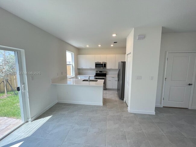 Building Photo - 12958 NW 23rd Pl