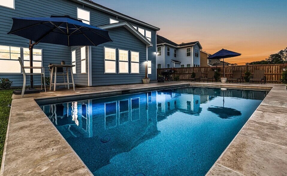 Building Photo - 256 Fiddleback Dr