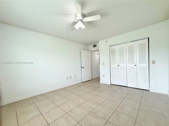 Building Photo - 4171 San Marino Blvd