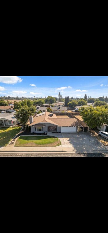 Building Photo - 1488 Ashcroft Ave