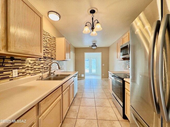Building Photo - 2327 E Precious Shard Ct