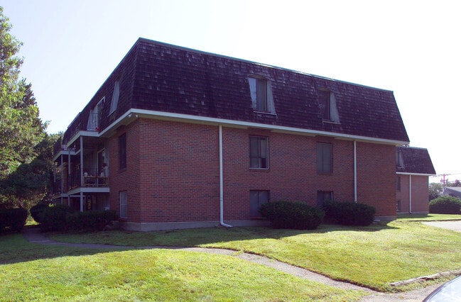 Building Photo - 1330 Ocean St