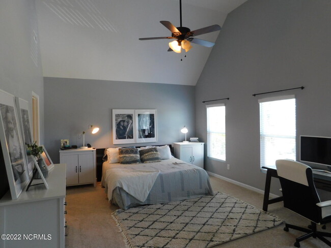Building Photo - 434 Bald Cypress Ln