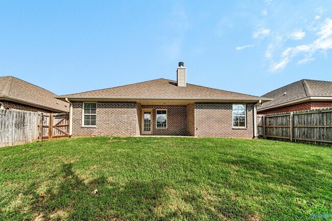 Building Photo - 130 Tybee Dr