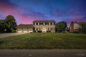 Building Photo - 6671 Foxfield Dr