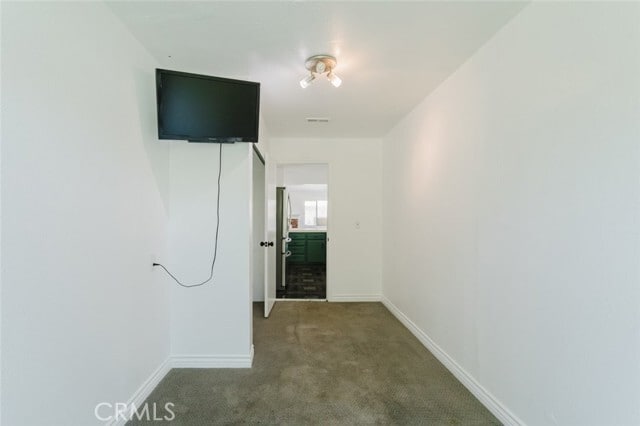 Building Photo - 37347 Waterman Ave