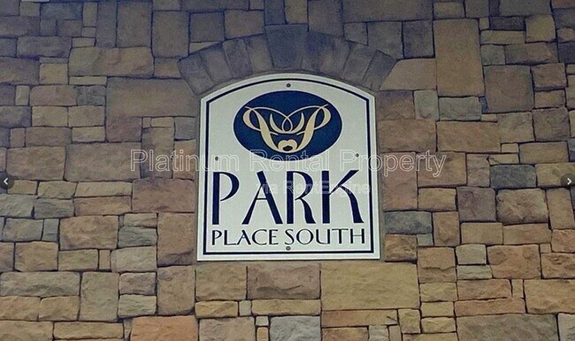 Building Photo - 250 Amal Dr SW