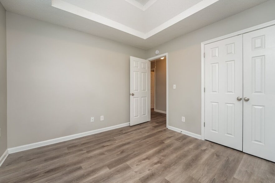 Building Photo - 1452 Shelnut Ct