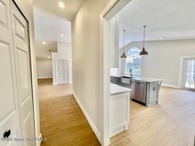 Building Photo - 3240 Brentwood Ln