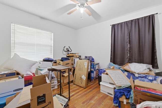 Building Photo - 1734 W Tharpe St