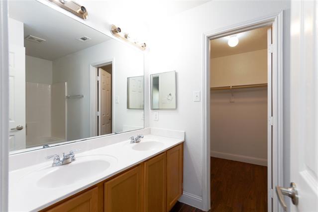 Building Photo - 1123 Warrior Dr