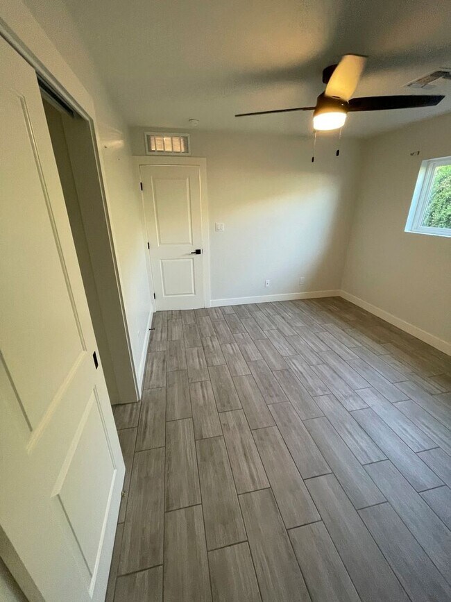 Building Photo - NO HOA Heated Pool-Gorgeous 3bed/2bath Home in Old Town Scottsdale