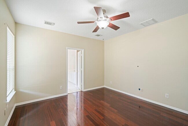 Building Photo - 13403 Scarab Dr