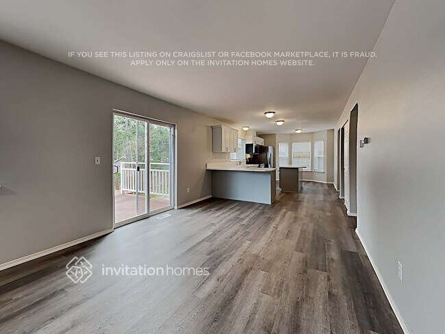 Building Photo - 5413 208th St Ct E