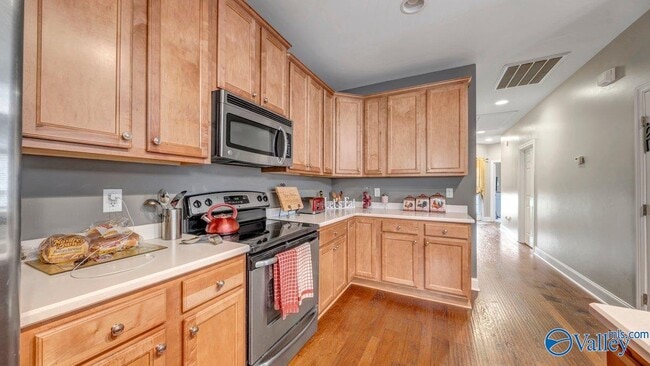 Building Photo - 2031 Blake Bottom Rd NW