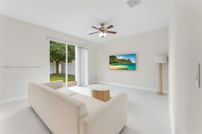 Building Photo - 15854 SW 21st St