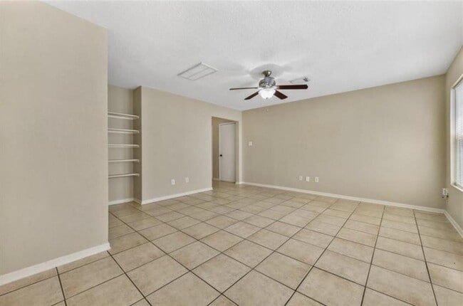 Building Photo - 2106 Tomlinson Trail Dr