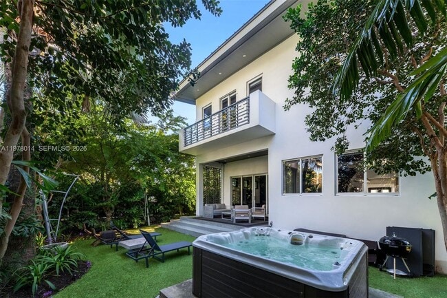 Building Photo - 101 SW 21st Rd