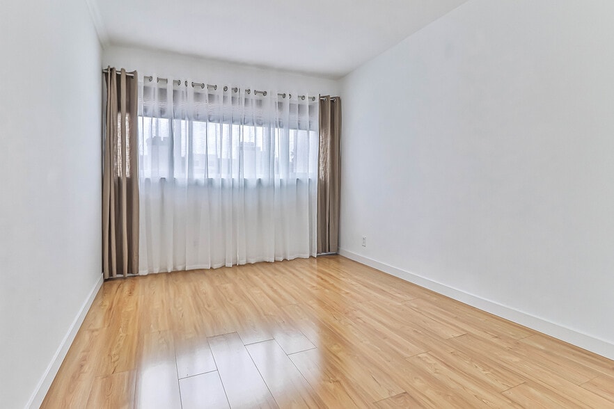 Bedroom 1 - 1115 19th St