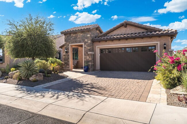 Building Photo - 26653 W Firehawk Dr