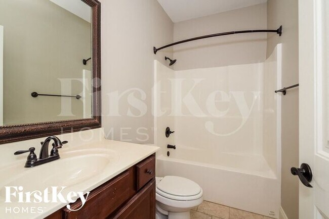 Building Photo - 152 Willow View Lane