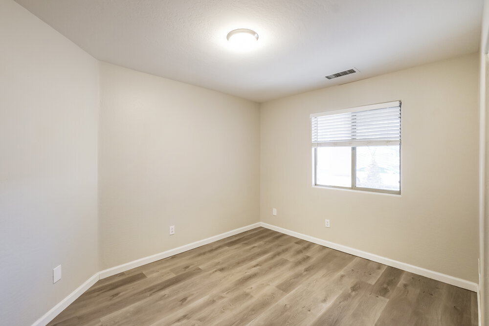 Building Photo - 25703 W St Charles Ct