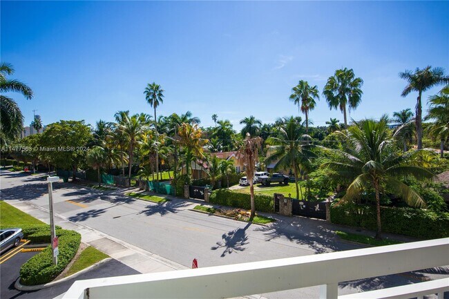 Building Photo - 816 NW 11th St