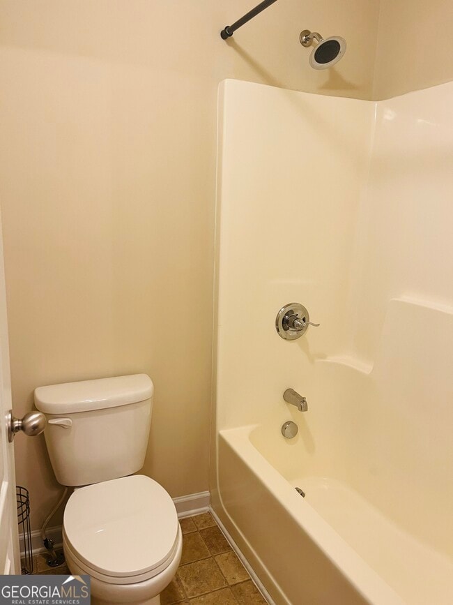 Building Photo - 233 Bobbie Way