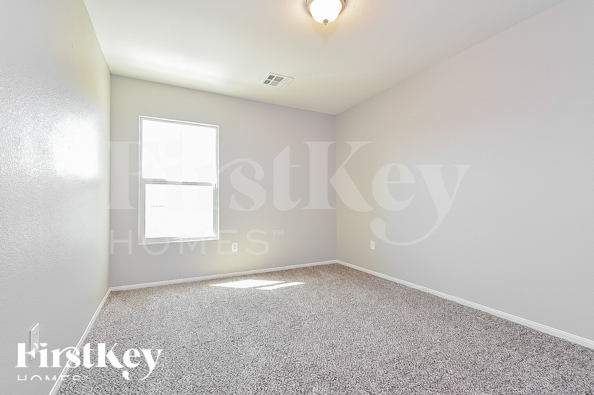 Building Photo - 6694 Wood Thrush Pl