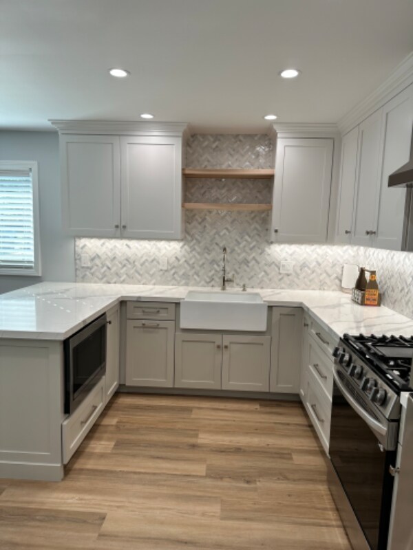 Building Photo - 1009 N Prospero Dr