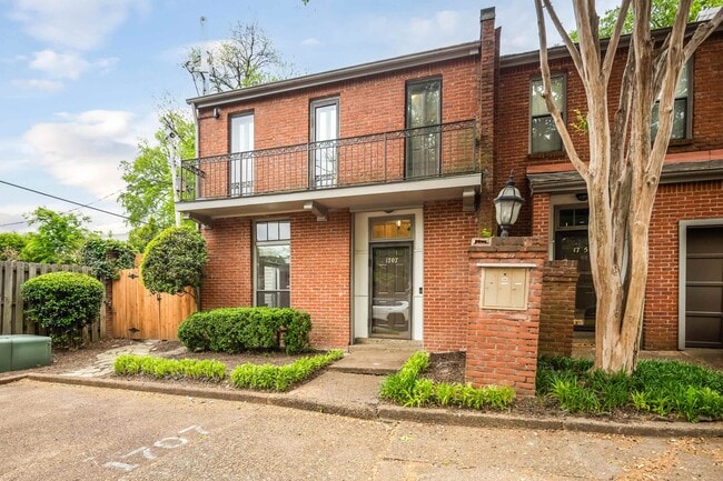 Building Photo - 1707 Belvedere Ct