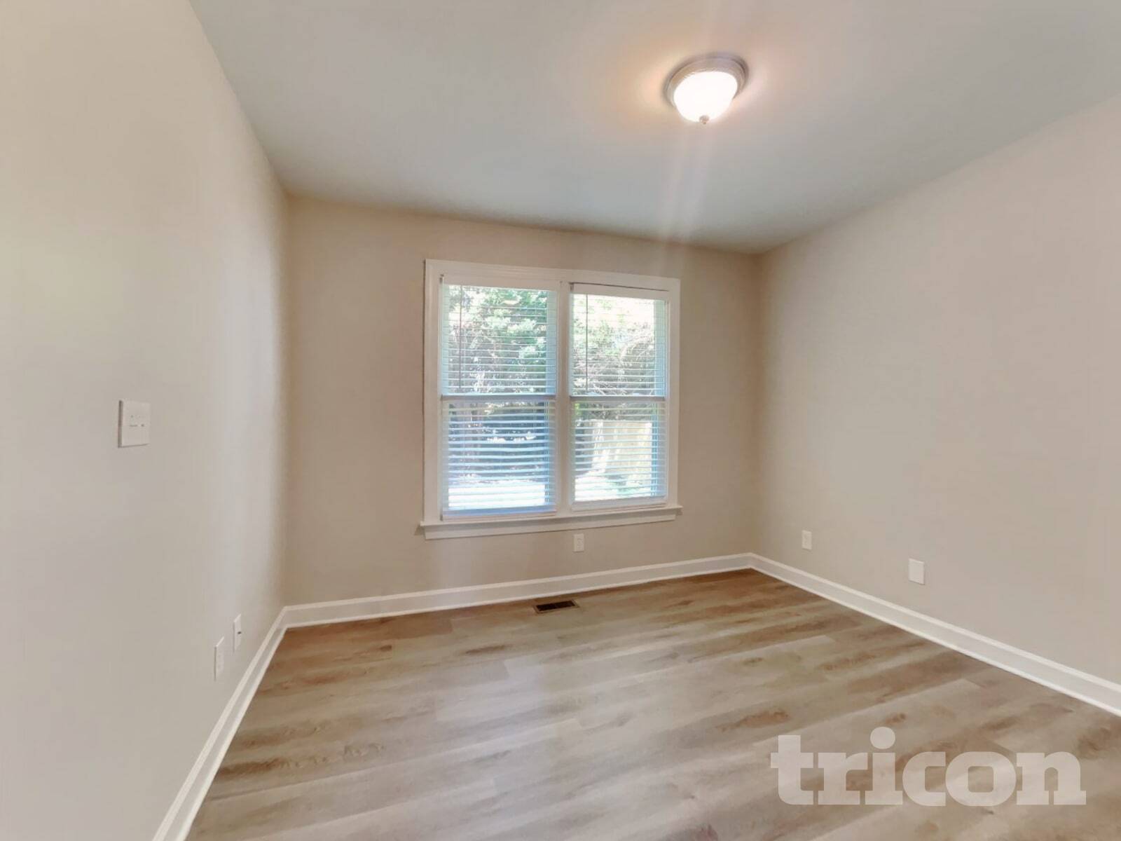 Building Photo - 237 Wexford Dr