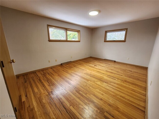 Building Photo - 23405 Ranch Rd