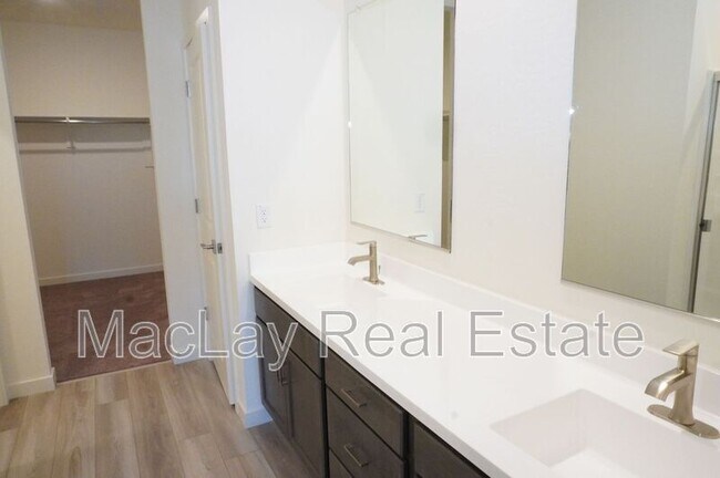 Building Photo - 4023 N Ghost Holw Wy