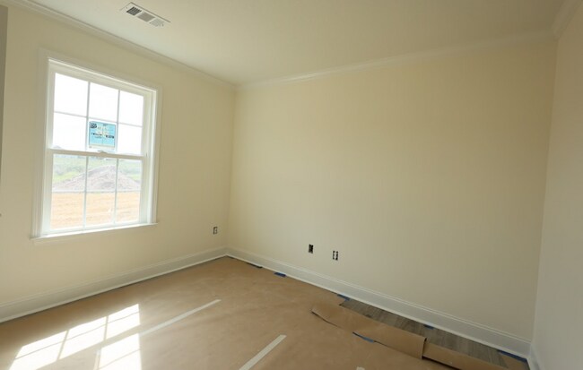 Building Photo - 128 Enclave Ct