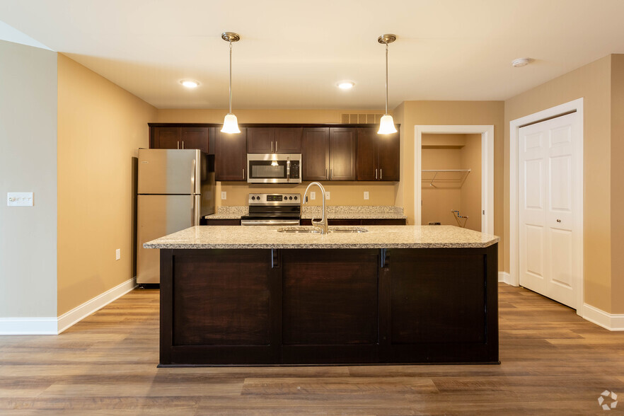 Kitchen - Park Lane Villas North