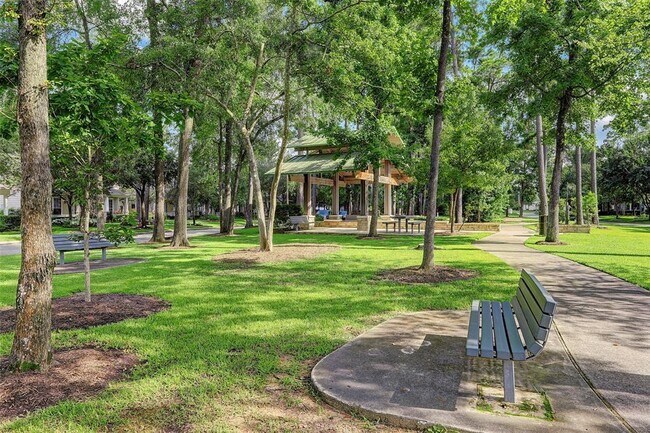 Building Photo - 51 Wickerdale Pl