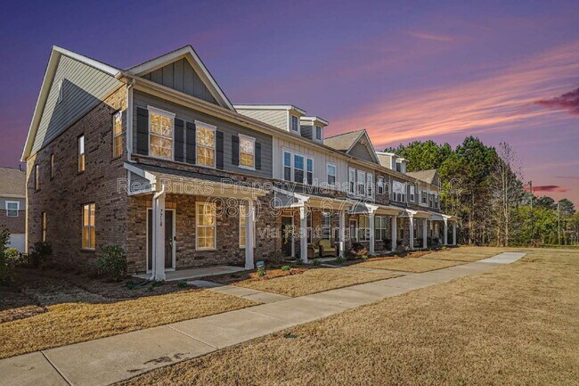 Building Photo - 7718 Nelson Rd