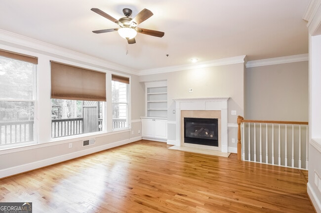 Building Photo - 612 Vinings Estates Dr SE