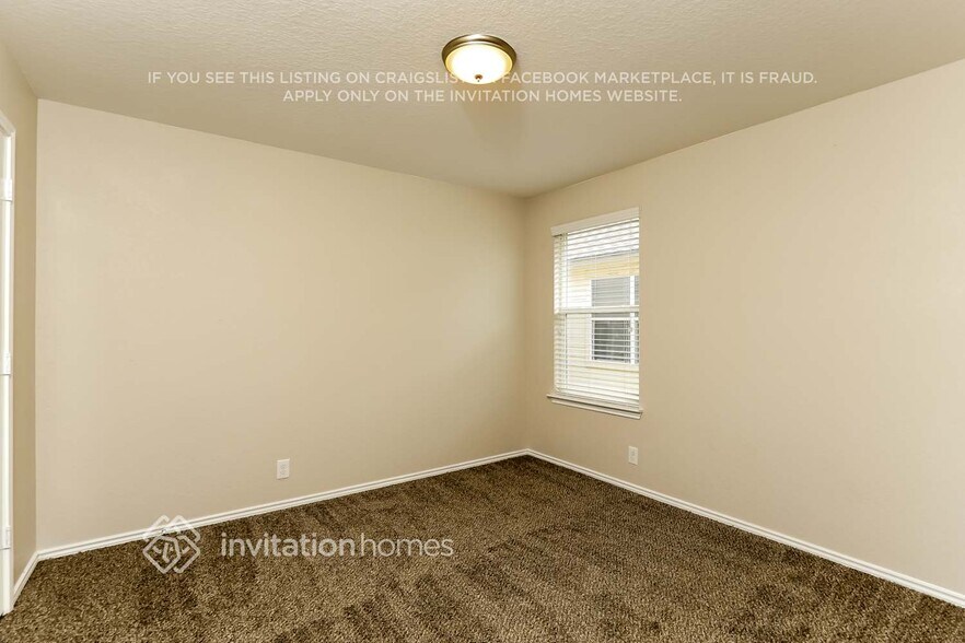 Building Photo - 13915 Joplin Ter