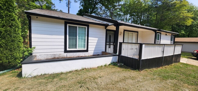 Building Photo - 4734 White Oak Trail