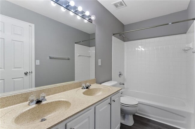 Building Photo - 6250 Whirlaway Dr