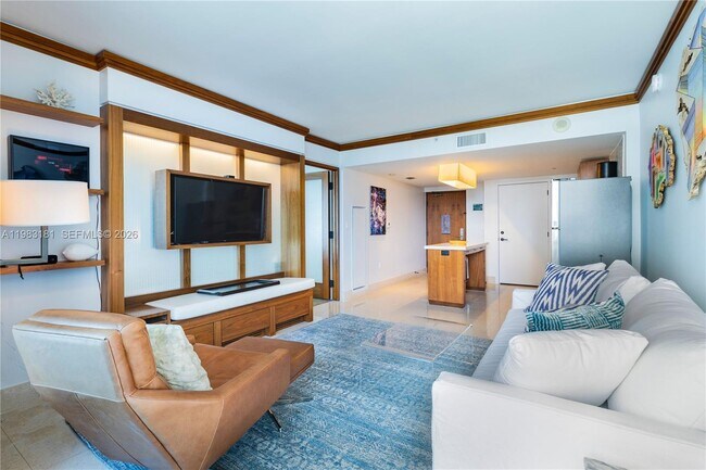 Building Photo - 6801 Collins Ave