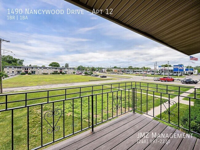 Building Photo - 1490 Nancywood Dr