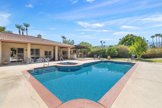 Building Photo - 72056 Palm Haven Dr