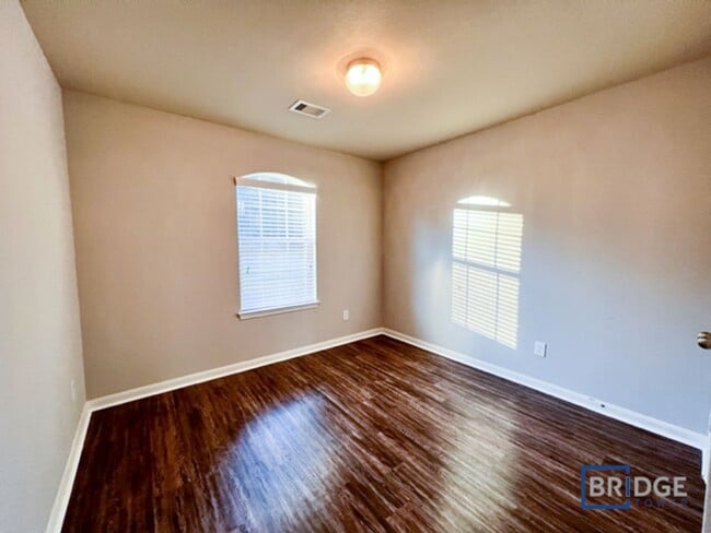 Building Photo - 16715 Jib Ct