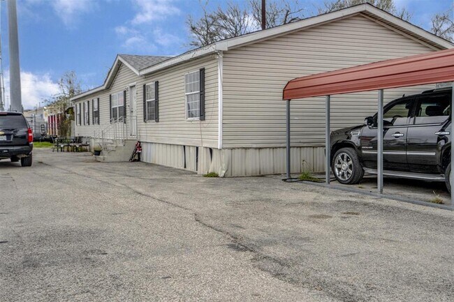 Building Photo - 8623 Farm to Market 1960 Bypass Rd W