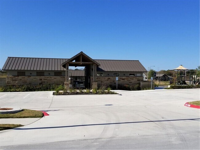 Building Photo - 10300 Hatton Ln