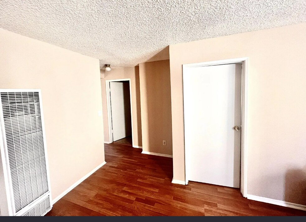 Building Photo - 1333 Bates Ave