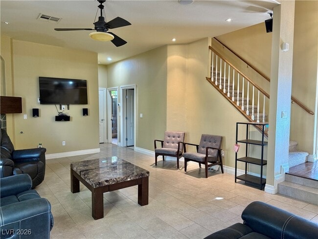 Building Photo - 5524 Ivy Side Ave